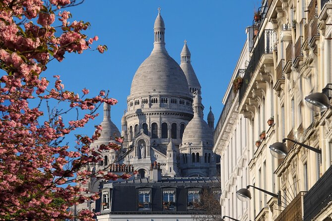 Paris Private Montmarte Tour : Sacre Coeur with Expert Guide - Starting at the Moulin Rouge on Place Blanche