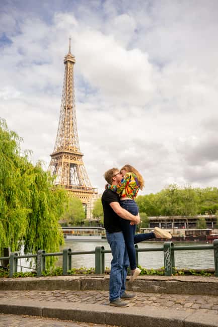 Paris: Private Photoshoot at the Eiffel Tower - Photo quality, editing, and the 48-hour gallery