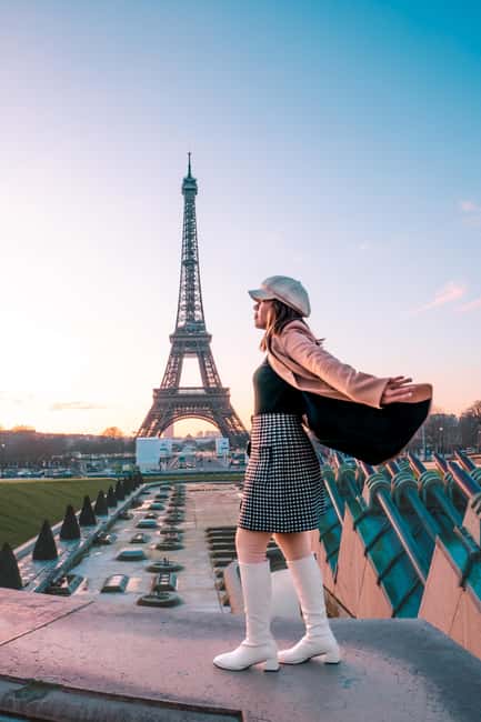 Paris: Private Photoshoot Near the Eiffel Tower - Bir Hakeim Bridge: The Most Distinctive Backdrop
