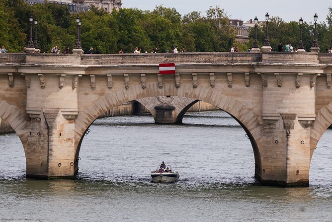 Paris Private Seine River Cruise with your Captain Guide - The Statue of Liberty and Eiffel Tower views