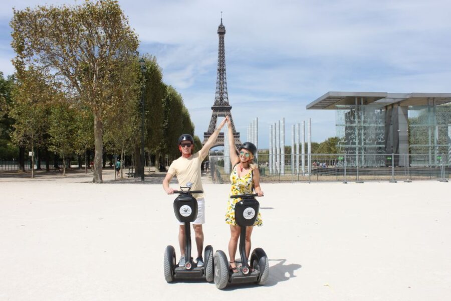 Paris: Private Sightseeing Segway Tour - Grand Palais and Petit Palais