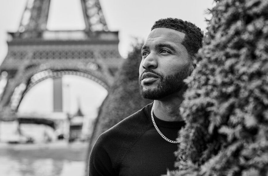 Paris: Private VIP Photoshoot with Experienced Photographer - Meeting Mattia and setting the plan
