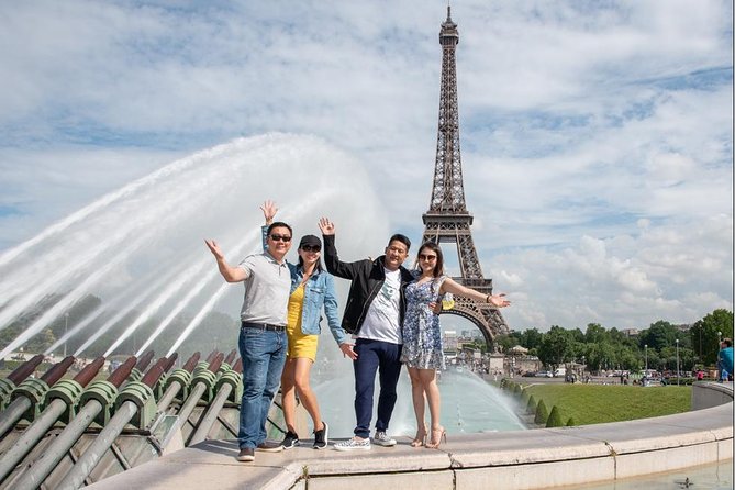 Paris Private Walking Tour with a Personal Photographer - A Paris Photo Walk, Not a Traditional Guided Tour