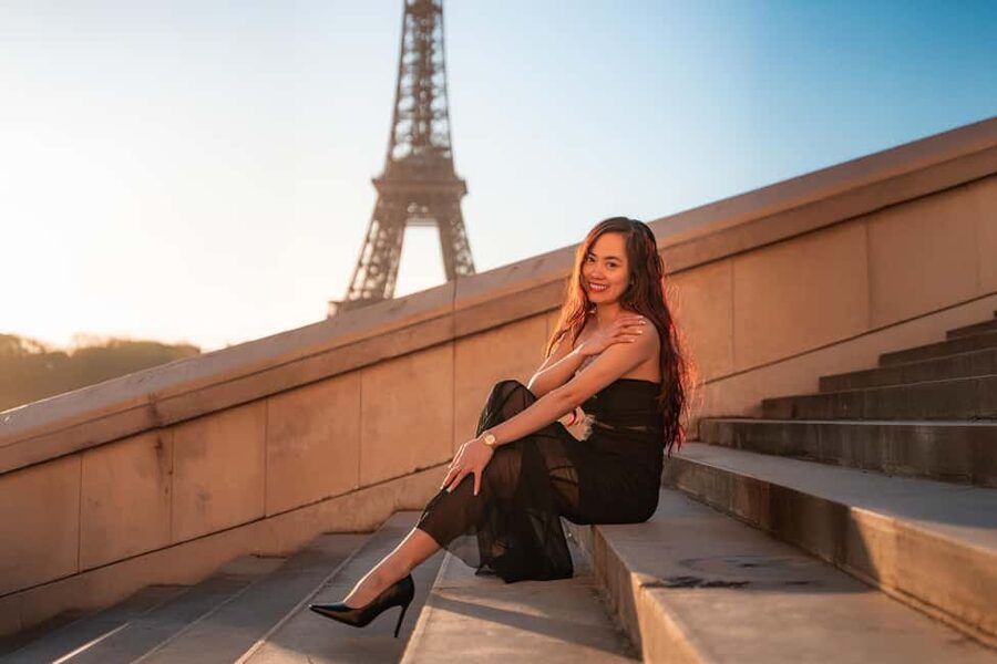 Paris: Professional Photoshoot with the Eiffel Tower - Families, toddlers, and imperfect cooperation