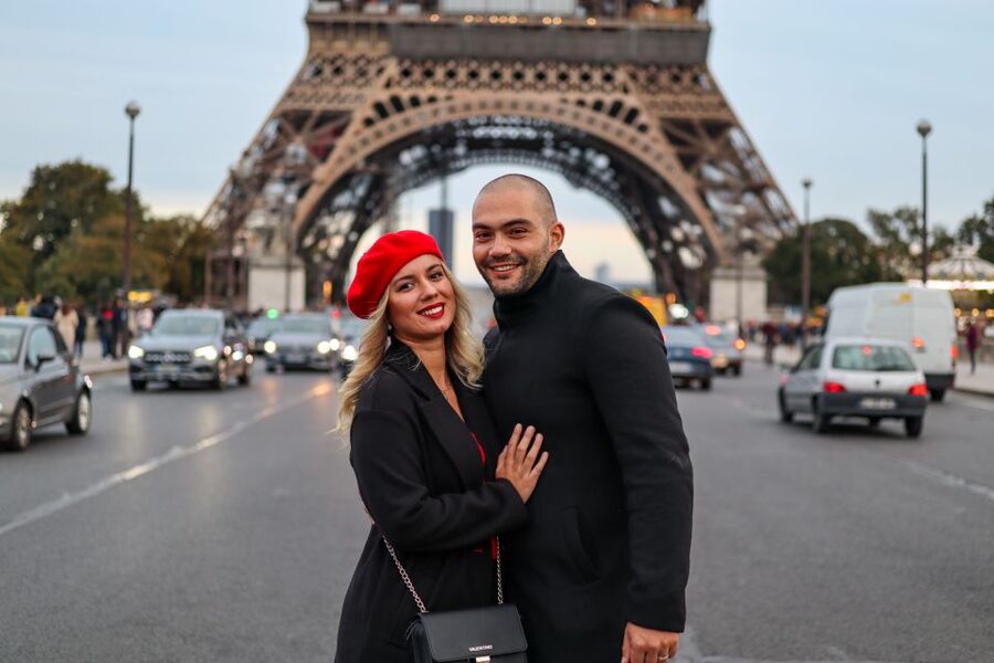 Paris: Romantic Photoshoot for Couples - Weather, crowds, and the time of day