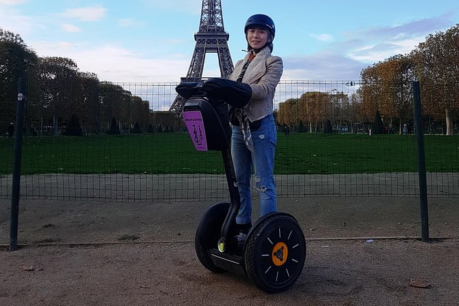 Paris Segway Express Tour (12 monuments in 1 hour and 30 minutes) - Stop 3: Pont de l’Alma, a church and a flame