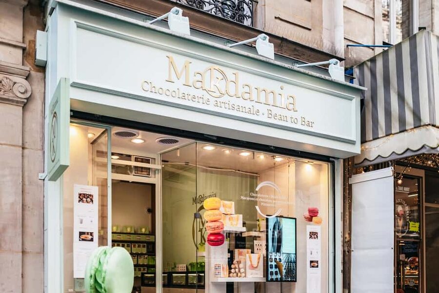 Paris: Seine Cruise and Macaron Tasting by the Eiffel Tower - Is $21 a good Paris value?
