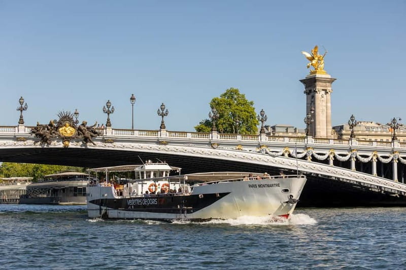 Paris: Seine River Cruise with a Live Guide - Is $24 a fair price?