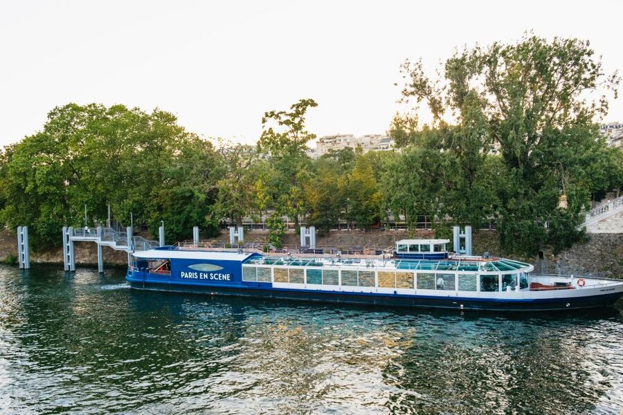 Paris: Seine River Panoramic Views Dinner Cruise - Pont de l’Alma and the Statue of Liberty
