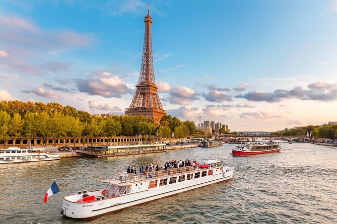 Paris Seine River Sightseeing Cruise Tour - Pont Neuf, Paris’s oldest bridge