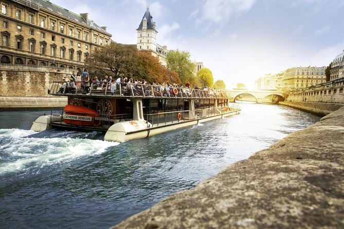 Paris Seine River Sightseeing Cruise with Commentary by Bateaux Parisiens - What this Seine cruise actually offers
