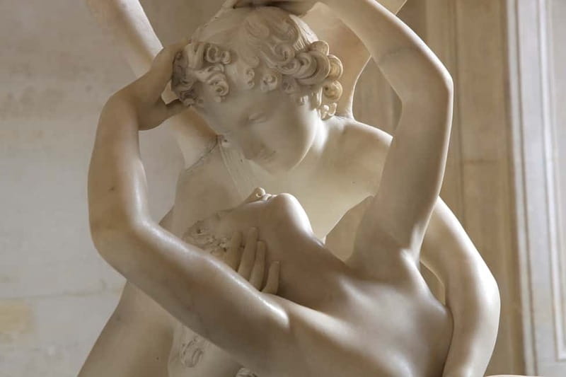 Paris: Skip-the-Line Louvre Highlights Tour with Mona Lisa - Key points at a glance