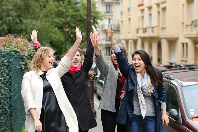 Paris: Small Group Moulin Rouge &Sacré Cœur Montmartre Tour - Why this route is a smart introduction to Montmartre