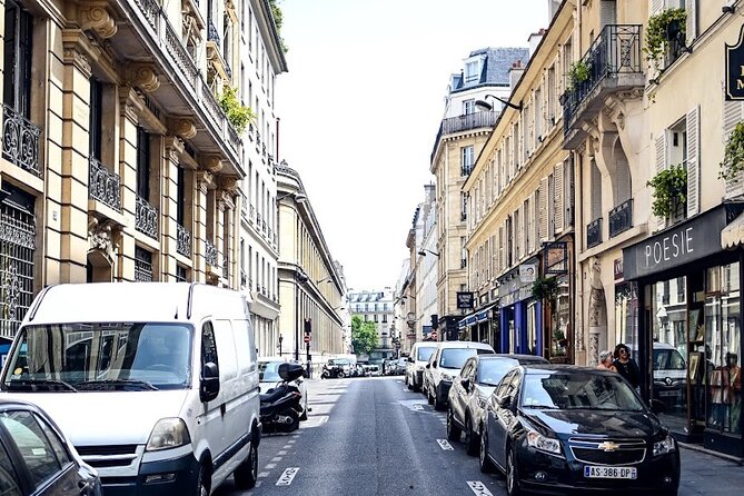 Paris St Germain Food Tour with Cheeses, Foie Gras, Wines & More - Guides who make the food easier to understand