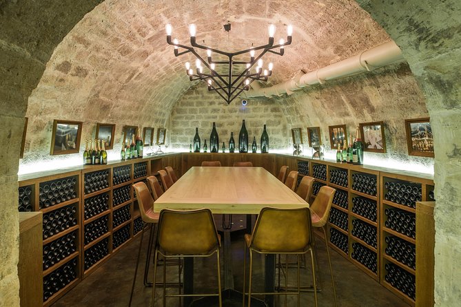 Paris - Ten Wines and Ten Cheeses Tasting in a Royal Cellar - Entering the royal cellar near the Louvre