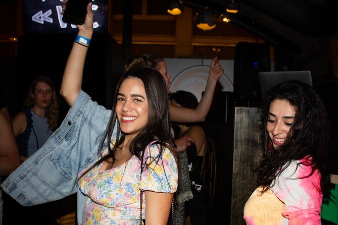 Paris: The Original Pub Crawl + Free Shots + VIP Club Entry - My call: book it for the company, not the checklist