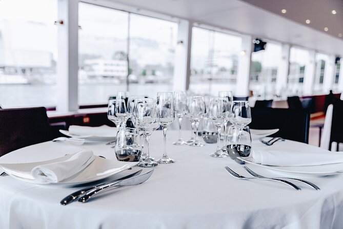 Paris Theo Boat Seine River Italian Trattoria Style Dinner Cruise - How the dinner unfolds