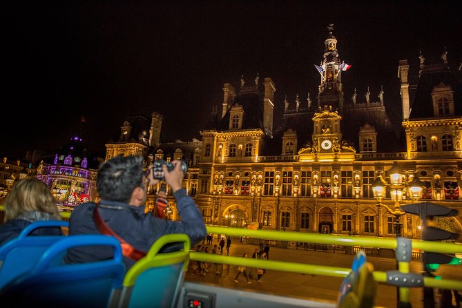 Paris Tootbus Festive Christmas Lights Tour - Quai Branly and the Louvre by night