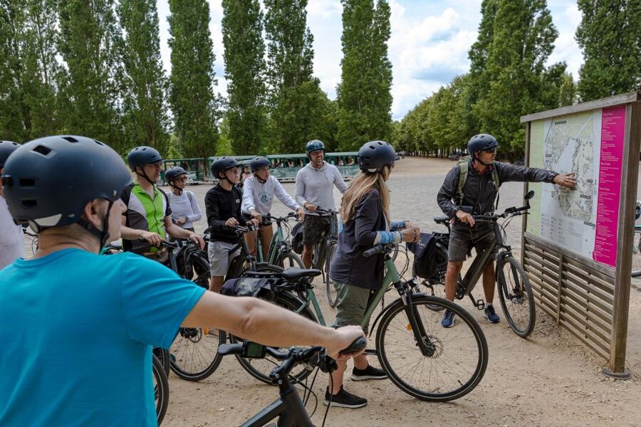 Paris: Versailles Palace and Queen Hamlet E-Bike Tour - What the $199 price really buys you
