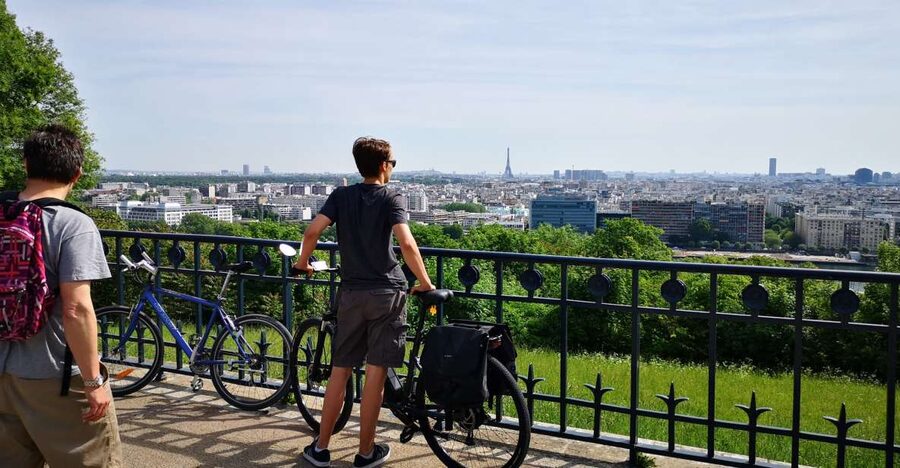 Paris: Versailles Palace and Queen Hamlet E-Bike Tour - The ride begins beside the Seine
