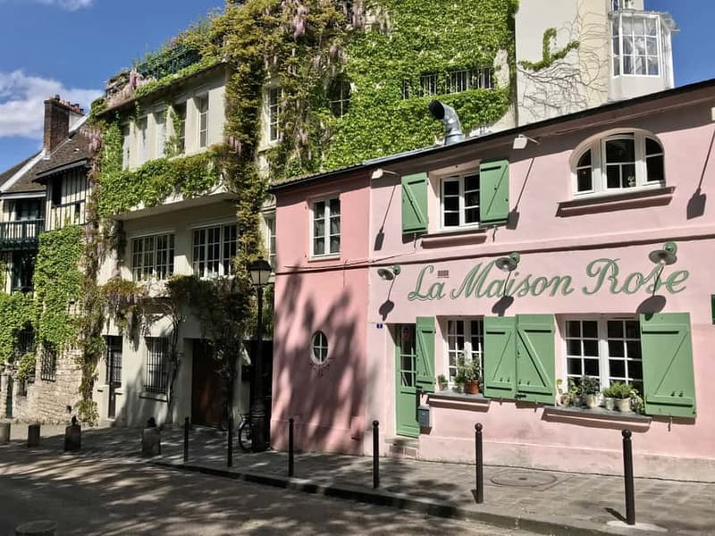 Paris: Walking Tour of Montmartre - Starting at Blanche and the Moulin Rouge