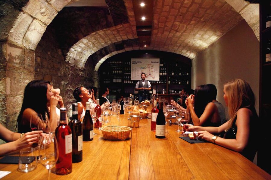 Paris: Wine and Cheese Lunch - Key points at a glance