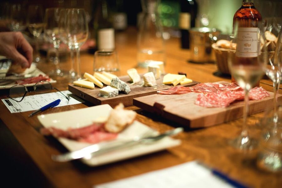 Paris: Wine and Cheese Lunch - Why the sommelier matters