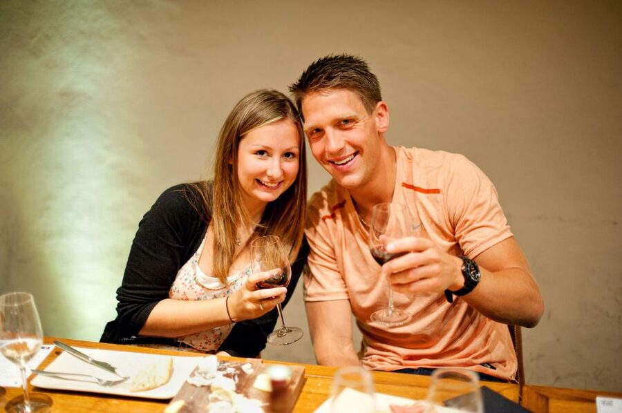 Paris: Wine and Cheese Lunch - Who should book this Paris wine and cheese lunch?