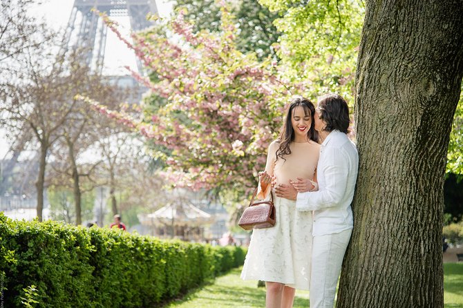 Parisian Life Style Private Photo Shoot at Eiffel Tower - How to Prepare for Better Eiffel Tower Photos