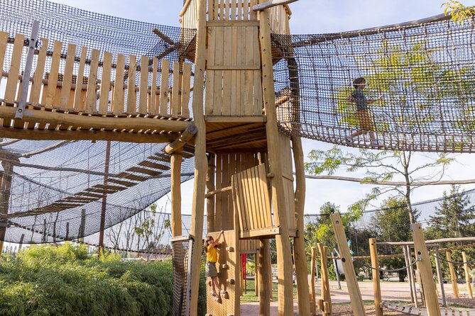 Parrot World Immersive Wildlife Park Entry Ticket next to Paris - Getting there from Paris or Disneyland Paris