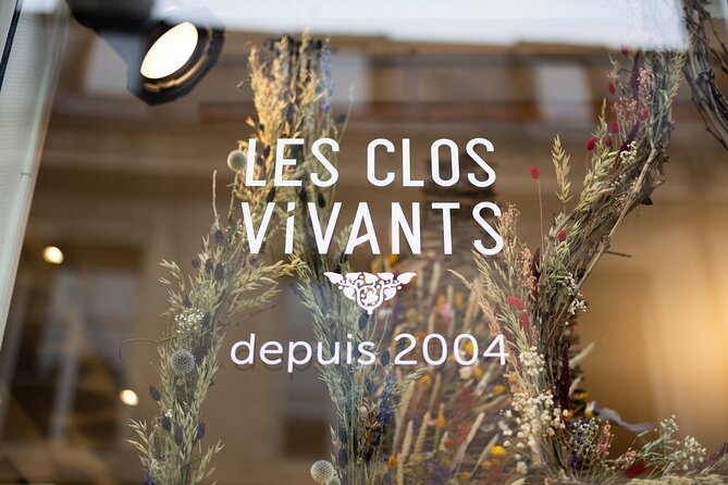Pinot Noir Masterclass - Wine tasting in Dijon - The guides: Mattéo, Emily, Adrien, Pierre, and Valentin