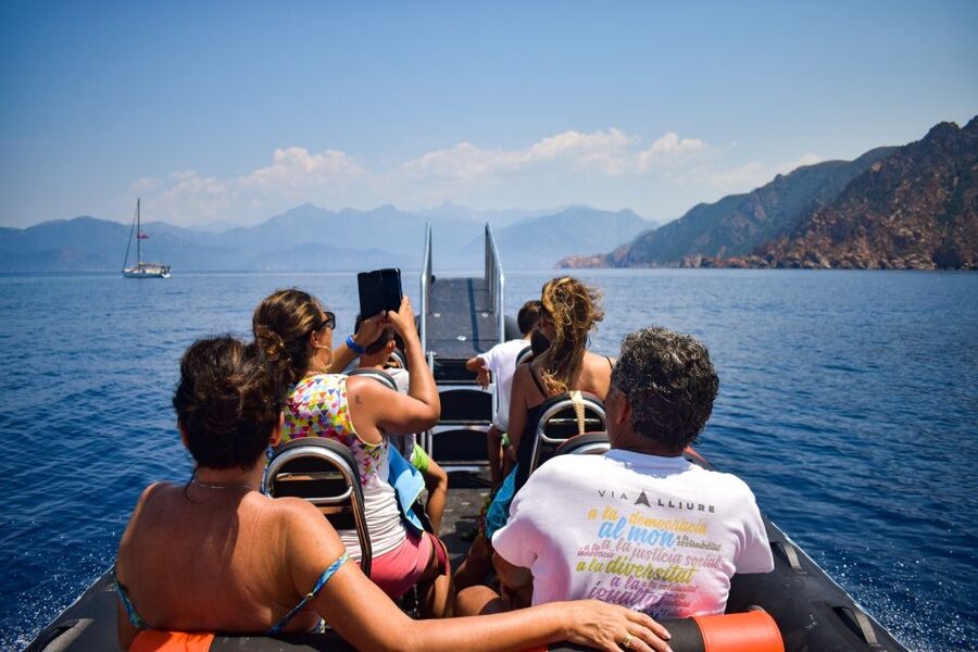 Porto: Scandola and Calanches of Piana Boat Trip - The red rock formations of Calanche de Piana