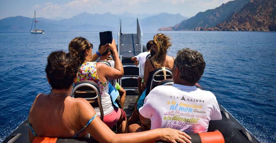 Porto: Scandola and Calanches of Piana Boat Trip - The Girolata stop and the only chance to swim