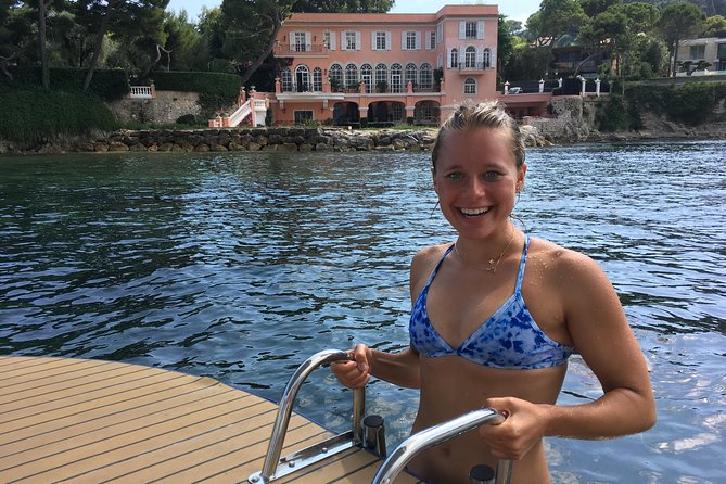 Premium Tour on a Solar Powered Boat - Private Group - Seeing Riviera villas from the sea
