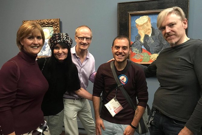 Private 2-Hour Guided Tour in Orsay Museum Paris - What to expect at the meeting point
