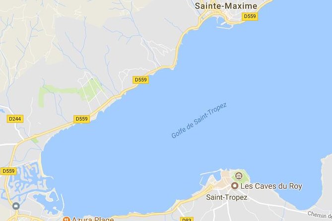 Private Boat Charter in the Bay of St Tropez - Plage des Graniers for a swim and lunch option