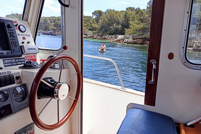 Private Boat Tour Cannes Lerins Islands - Cap d’Antibes and Billionaires Bay as backup plans