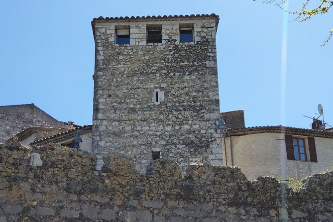 Private Customized French Riviera Tour from Port of Cannes 8H - Èze, a medieval village with a perfume stop