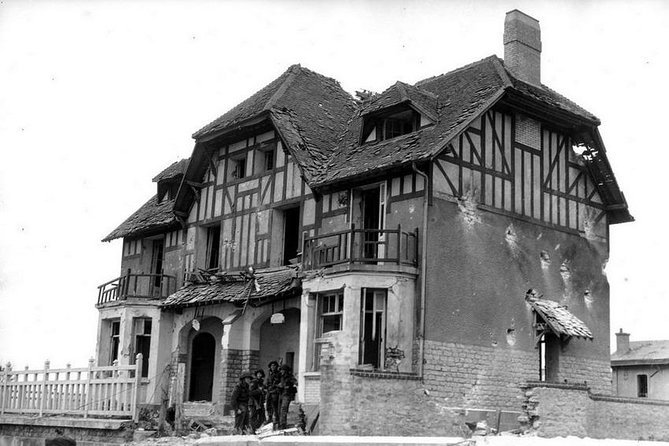 Private Day Tour including Normandy Landing Beaches & Battlefields from Caen - Juno Beach, Sword Beach and the British and Canadian sectors