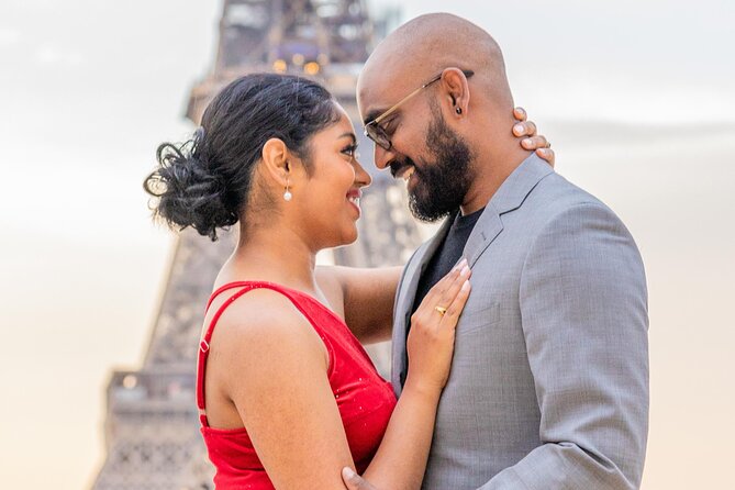 Private Guided Professional Photoshoot by the Eiffel Tower - How the photo selection and editing work