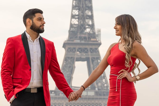 Private Guided Professional Photoshoot by the Eiffel Tower - Who will get the most from this session