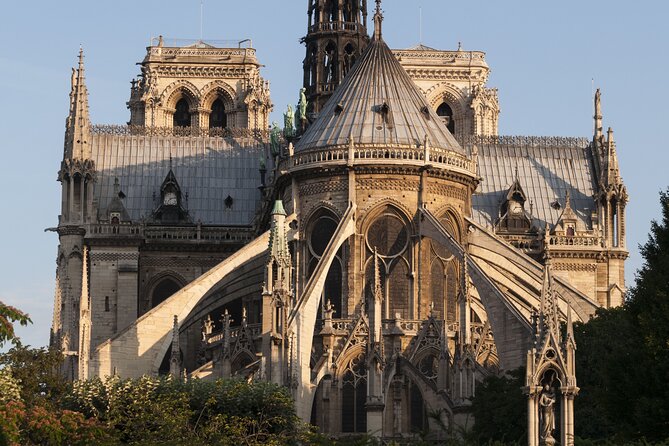 Private Half Day Historic Tour - Place Saint-Michel and the Fontaine Saint-Michel