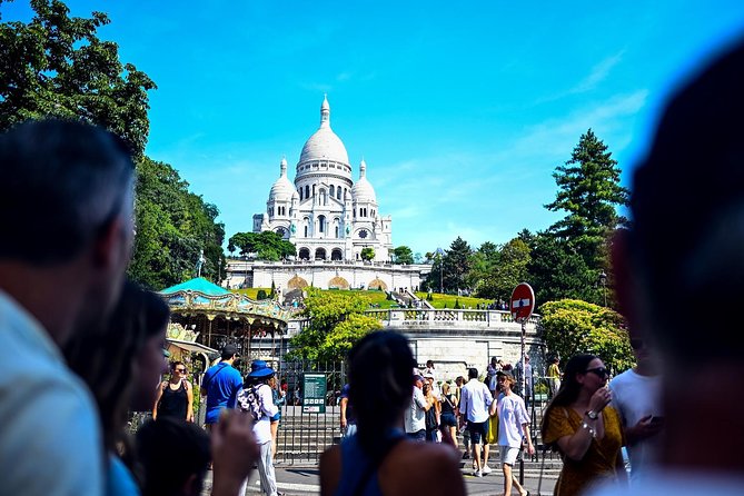 Private Montmartre Food Tour with Wine, Cheese & Pastries - Sacré-Cœur and the hilltop view
