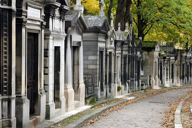 Private Père Lachaise Cemetery Walking Tour - The Quirky Details That Make the Walk Memorable