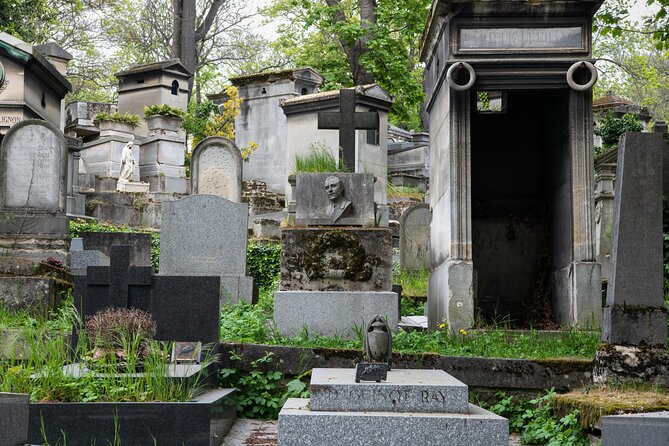 Private Père Lachaise Cemetery Walking Tour - Weather, Cancellation, and Practical Comfort
