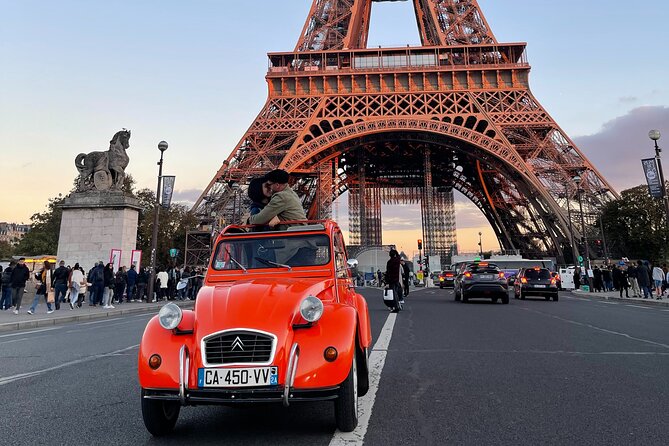 Private ride in a Citroën 2CV in Paris - 2h - Saint-Germain and the cafés of old Paris