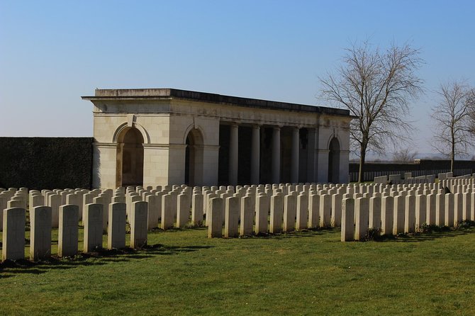 Private Round Trip Transfer to Vimy Ridge from Arras - Who should book it?