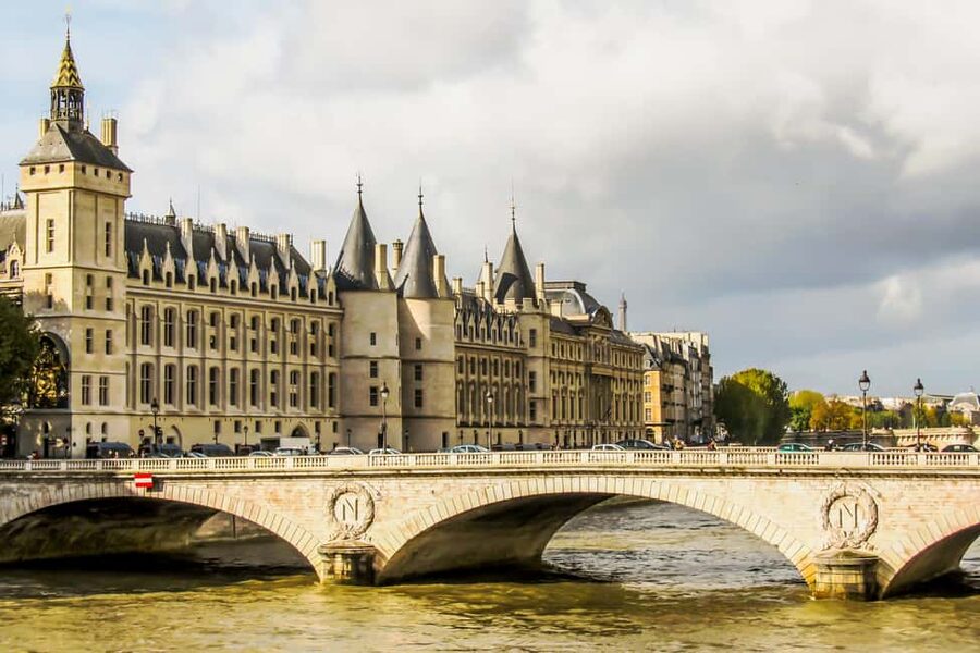 Private Secrets of Paris Bike Tour - The ancient Roman Arena