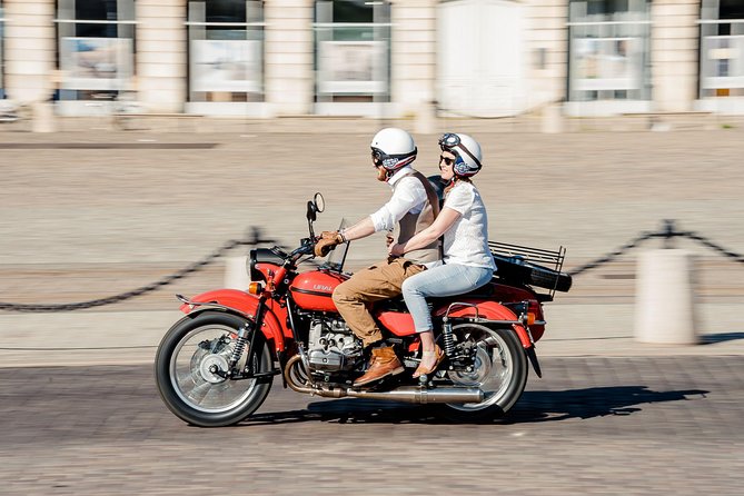 Private Tour of Bordeaux in a Sidecar 1h30 - Basilique Saint-Michel and Grosse Cloche