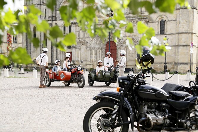 Private Tour of Bordeaux in a Sidecar 1h30 - The seating issue you need to understand
